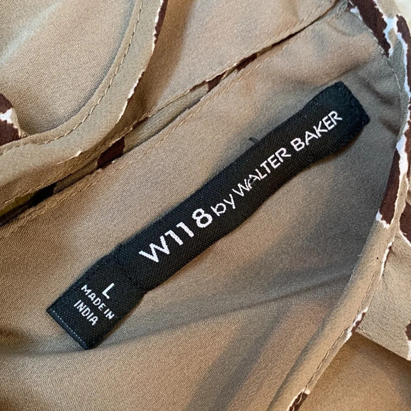 Walter Baker Animal Print sleeveless blouse Large olive green - Picture 3 of 12